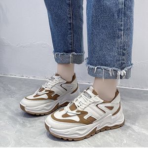 chunky sneakers ⭐️🤎