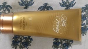 Oriflame Face Scrab