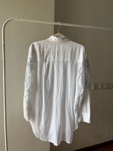 LINEN WHITE/BLUE PATCHWORK FLORAL BLOUSE