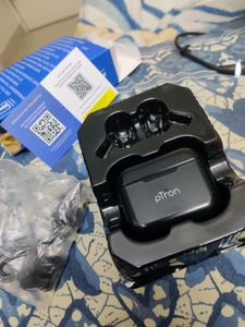 PTron Bassbuds Tango Bold Black