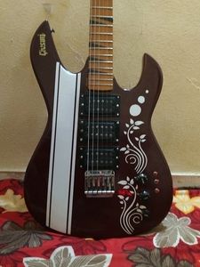 Givson Super Stratocaster Electric Guitar