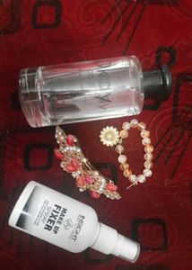 Makeup Fixer Spray & Accessories