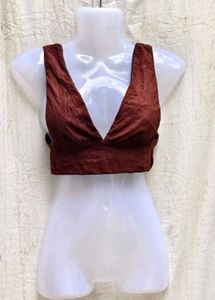 43156. Brown V-Neck Crop Top