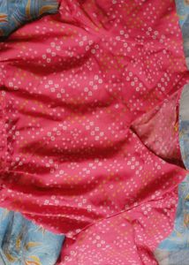 Pink Geometric Printed V Neck Flared Sleeves Crop