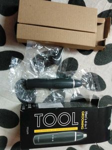 Oriflame Men&#39;s 4-in-1 Grooming Tool