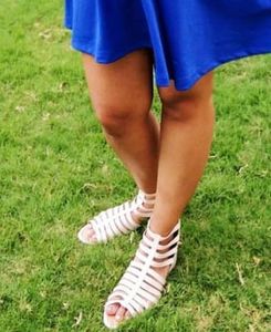 White Causal Flats