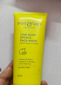 Dot & Key Face Wash