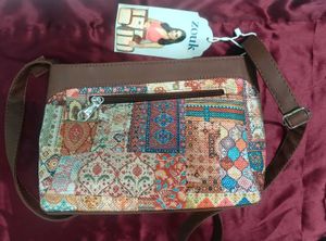 Zouk Crossbody Bag