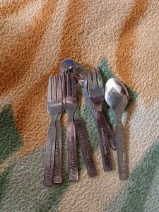 Spoons And Foggs