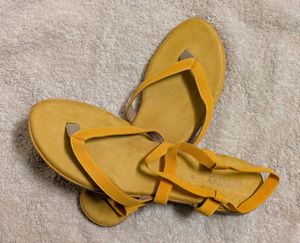 Metro Mustard Yellow Flats Size 5