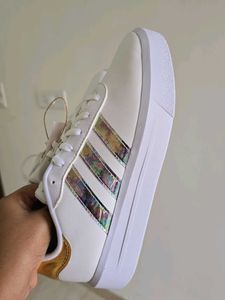 ADIDAD Court Platform Sneakers - White