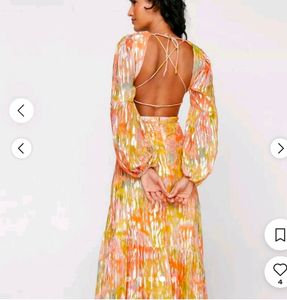 Metallic Blurred Floral Open Back
