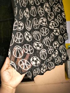 In Wearing Abaya Dupatta Aur Scarf