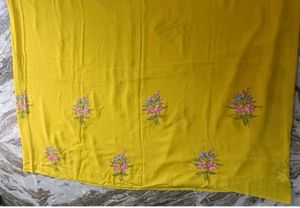 Beautiful Handprint Saree