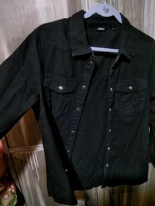 Classic Black Denim Jacket - Timeless Style