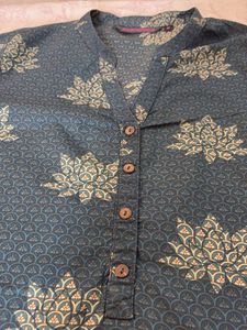A Line Kurta- Green (Pocket Facility)