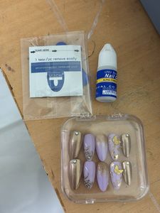 Press-On Nail Set - Gold &amp; Lavender With Free Prep