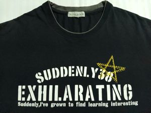 Men black T-shirt