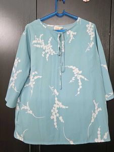 Floral Tie-Neck Blouse