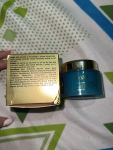 Lakme Lumi Smooth Aha