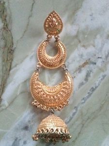 Earring