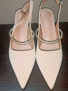 Elegant Grey white Heels