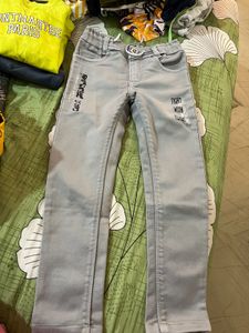 Trouser And T Shirt For 4-6 Year Boys😍