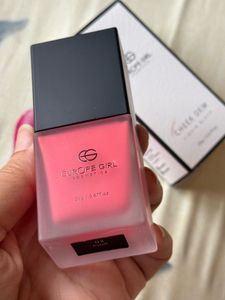 Brand New! EUROPE GIRL CHEEK DEW Liquid Blush