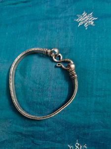 SLA Snake Chain Bracelet