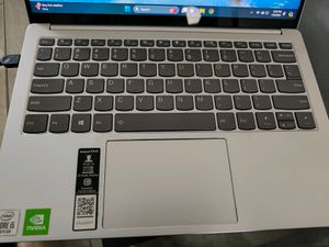 Lenovo IdeaPad S540-13IML Laptop