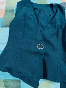 Women Green Sleeveless Waist Coat Style Top