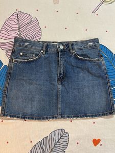 Denim skirt