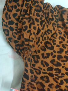 Sera Top