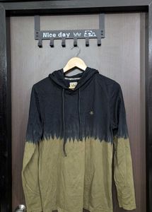 A Medium Size Wrogn Funky Look Casual Tees