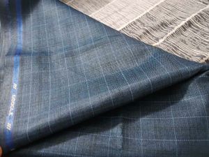 men&#39;s suit material. coat and pant.