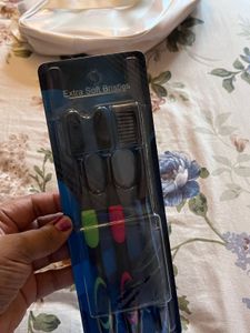 Toothbrushes (3-Pack)