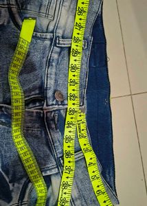 Women&#39;s Jeans