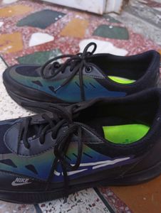 Stylish Black Sneakers