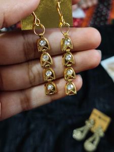Elegant Gold Drop Earrings