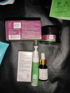 Eye Creams And Serums With Freebie