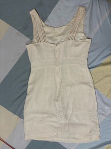 Elegant Sleeveless Dress