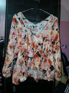 Floral Print Long Sleeve Top