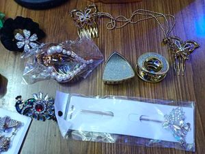 More Than 50 Hair Accessory Bundle Hurry Up Offer