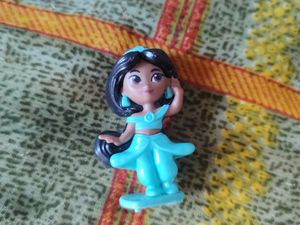 Disney Princess Figurine Lot 4pics Combo