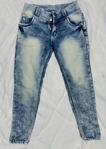 Stylish Bluish jean