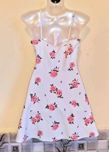 Size S/M 🎁Buy 2 Get 1 Free🎁 Floral Print Dress