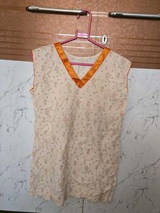 Cute Cream Floral Top