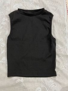 Short Sleeved Top