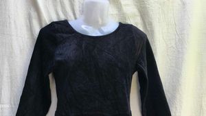 1656. CUTE VELVET FROCK