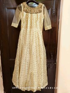 Golden Gown 💞